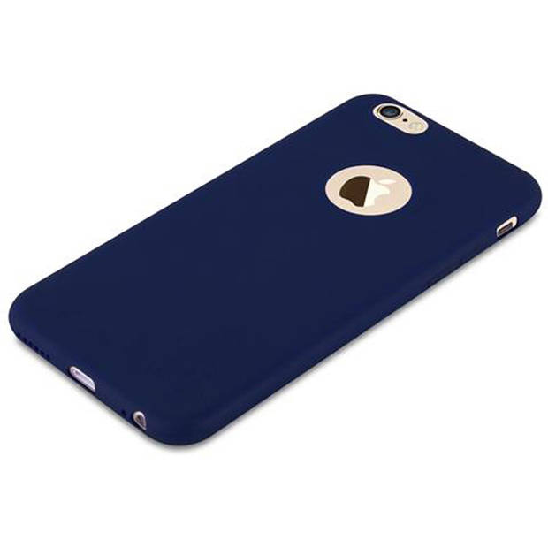 Cadorabo Hoesje geschikt voor Apple iPhone 6 / 6S in CANDY DONKER BLAUW - Beschermhoes TPU silicone Case Cover