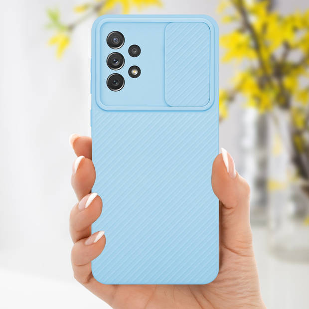 Cadorabo Hoesje geschikt voor Samsung Galaxy A72 4G / 5G in Bonbon Licht Blauw - Beschermhoes TPU-silicone Case Cover