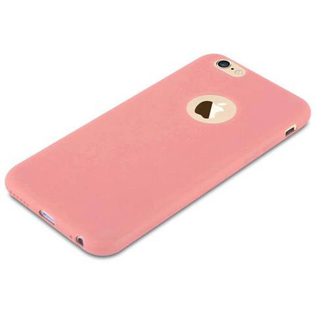 Cadorabo Hoesje geschikt voor Apple iPhone 6 / 6S in CANDY ROZE - Beschermhoes TPU silicone Case Cover