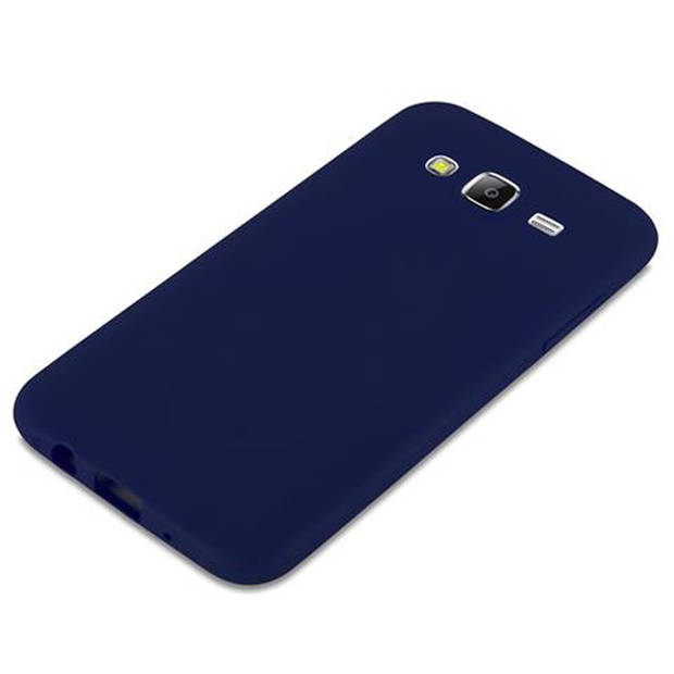 Cadorabo Hoesje geschikt voor Samsung Galaxy J5 2015 in CANDY DONKER BLAUW - Beschermhoes TPU silicone Case Cover