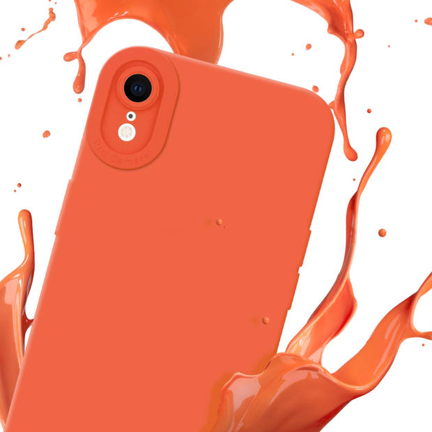 Cadorabo Hoesje geschikt voor Apple iPhone XR in FLUID ORANJE - Beschermhoes TPU silicone Cover Case