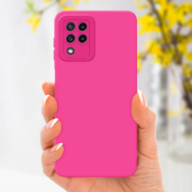 Cadorabo Hoesje geschikt voor Samsung Galaxy M22 / M32 4G in FLUID HOTPINK - Beschermhoes TPU silicone Cover Case