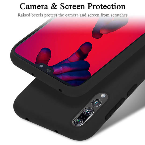 Cadorabo Hoesje geschikt voor Huawei P20 PRO / P20 PLUS Case in LIQUID ZWART - Beschermhoes TPU silicone Cover