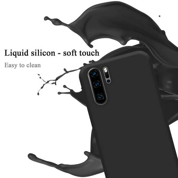 Cadorabo Hoesje geschikt voor Huawei P30 PRO Case in LIQUID ZWART - Beschermhoes TPU silicone Cover