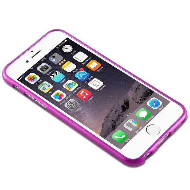 Cadorabo Hoesje geschikt voor Apple iPhone 6 / 6S in ROZE - Beschermhoes TPU silicone Case Cover Brushed