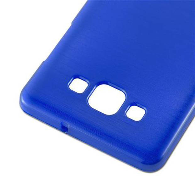 Cadorabo Hoesje geschikt voor Samsung Galaxy A5 2015 in BLAUW - Beschermhoes TPU silicone Case Cover Brushed