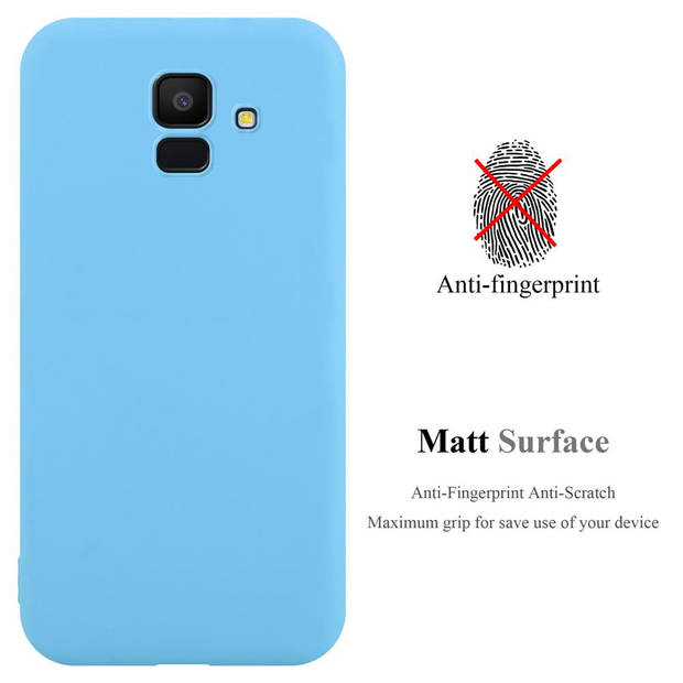 Cadorabo Hoesje geschikt voor Samsung Galaxy J6 2018 in CANDY BLAUW - Beschermhoes TPU silicone Case Cover