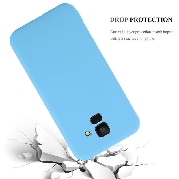 Cadorabo Hoesje geschikt voor Samsung Galaxy J6 2018 in CANDY BLAUW - Beschermhoes TPU silicone Case Cover