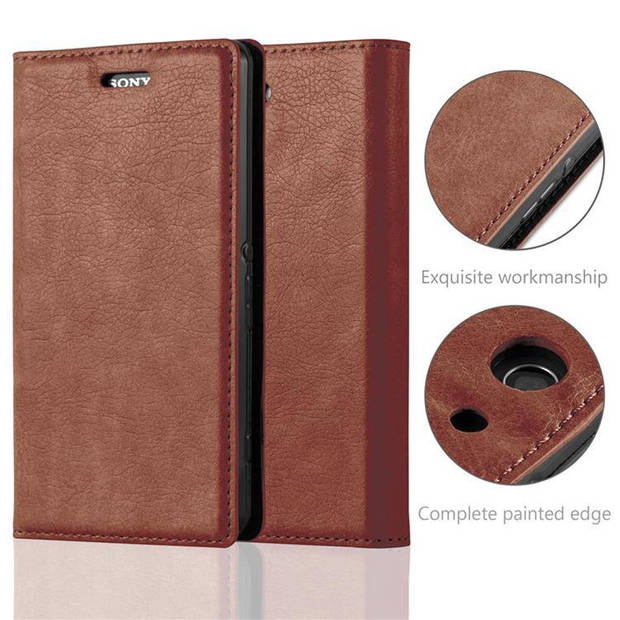 Cadorabo Hoesje geschikt voor Sony Xperia Z3 COMPACT in CAPPUCCINO BRUIN - Beschermhoes Case magnetische sluiting Cover