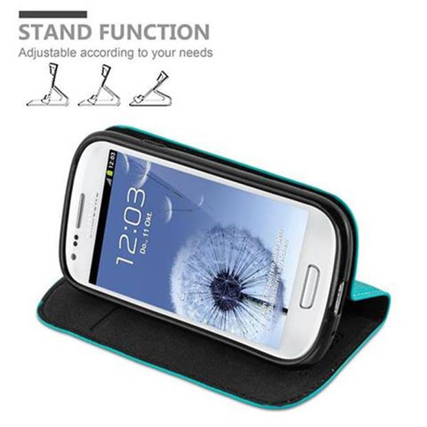 Cadorabo Hoesje geschikt voor Samsung Galaxy S3 MINI in BENZINE TURKOOIS - Beschermhoes Case magnetische sluiting Cover