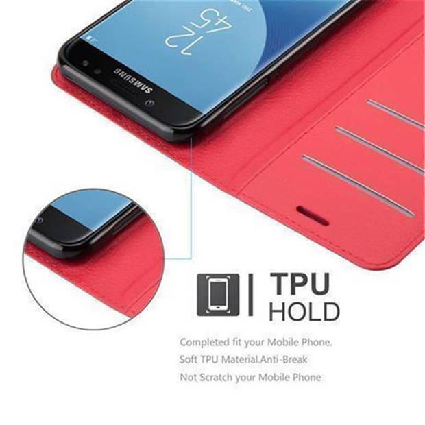 Cadorabo Hoesje geschikt voor Samsung Galaxy J7 2017 in KARMIJN ROOD - Beschermhoes Cover magnetische sluiting Case