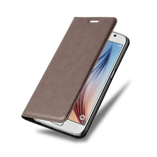 Cadorabo Hoesje geschikt voor Samsung Galaxy S6 in KOFFIE BRUIN - Beschermhoes Case magnetische sluiting Cover