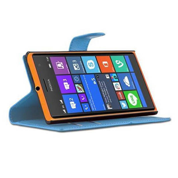Cadorabo Hoesje geschikt voor Nokia Lumia 730 in PASTEL BLAUW - Beschermhoes Cover magnetische sluiting Case