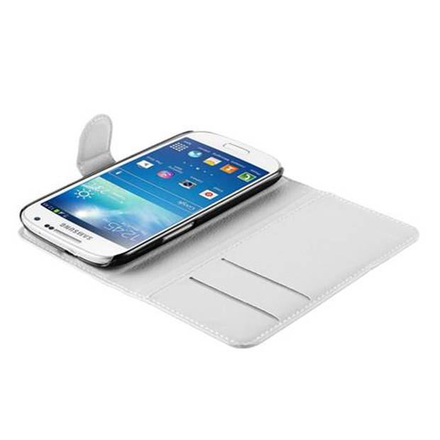 Cadorabo Hoesje geschikt voor Samsung Galaxy S4 MINI in ARCTISCH WIT - Beschermhoes Cover magnetische sluiting Case