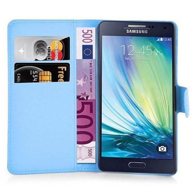 Cadorabo Hoesje geschikt voor Samsung Galaxy J5 2015 in PASTEL BLAUW - Beschermhoes Cover magnetische sluiting Case