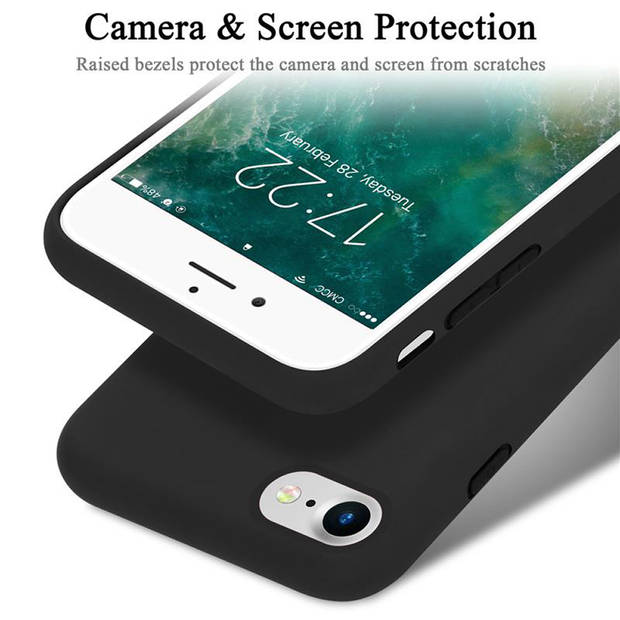 Cadorabo Hoesje geschikt voor Apple iPhone 7 / 7S / 8 / SE 2020 Case in LIQUID ZWART - Beschermhoes TPU silicone Cover