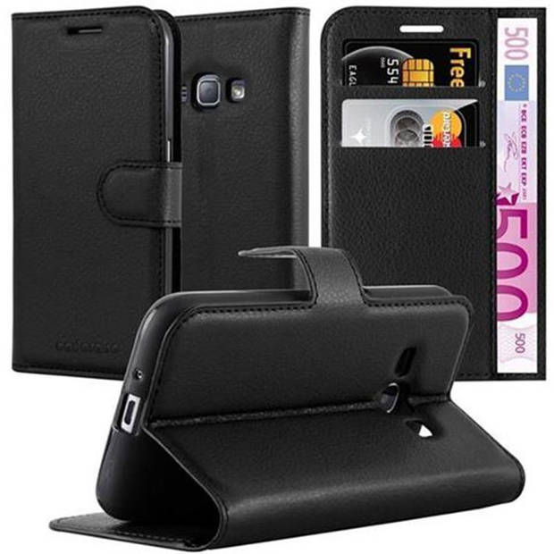 Cadorabo Hoesje geschikt voor Samsung Galaxy J1 2016 in PHANTOM ZWART - Beschermhoes Cover magnetische sluiting Case