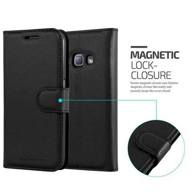 Cadorabo Hoesje geschikt voor Samsung Galaxy J1 2016 in PHANTOM ZWART - Beschermhoes Cover magnetische sluiting Case