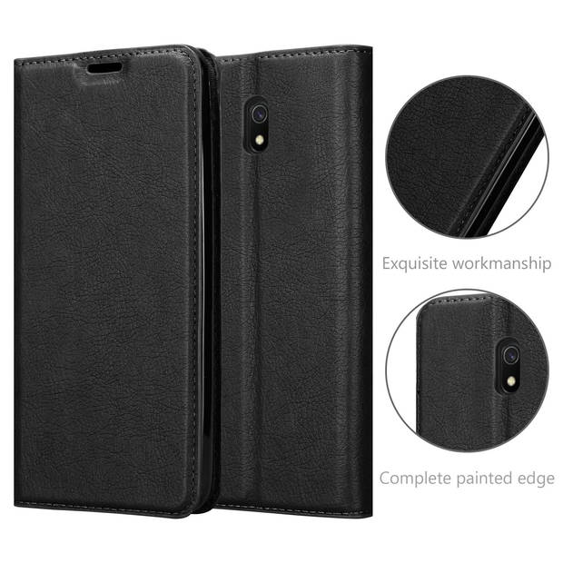 Cadorabo Hoesje geschikt voor Xiaomi RedMi 8A in ZWARTE NACHT - Beschermhoes Case magnetische sluiting Cover