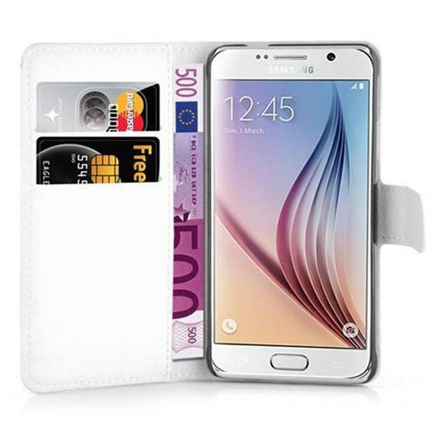 Cadorabo Hoesje geschikt voor Samsung Galaxy S6 in ARCTISCH WIT - Beschermhoes Cover magnetische sluiting Case