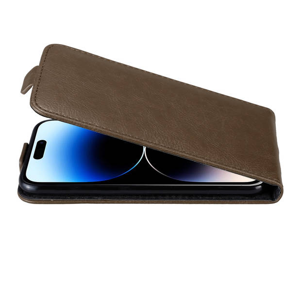 Cadorabo Hoesje geschikt voor Apple iPhone 14 PRO MAX in KOFFIE BRUIN - Beschermhoes Flip Case Cover magnetische