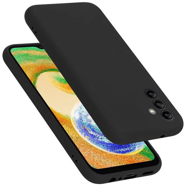 Cadorabo Hoesje geschikt voor Samsung Galaxy A04s Case in LIQUID ZWART - Beschermhoes TPU silicone Cover