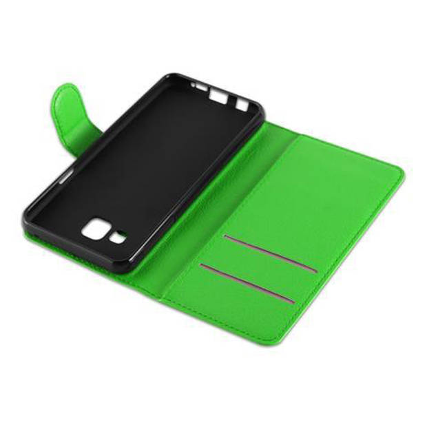 Cadorabo Hoesje geschikt voor Samsung Galaxy A3 2016 in MUNT GROEN - Beschermhoes Cover magnetische sluiting Case