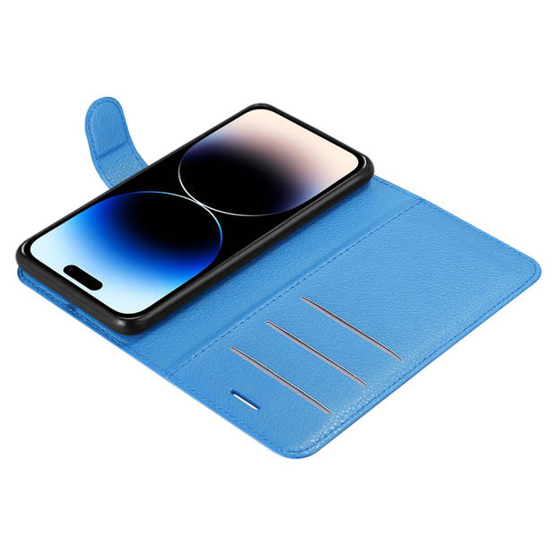 Cadorabo Hoesje geschikt voor Apple iPhone 14 PRO MAX in PASTEL BLAUW - Beschermhoes Cover magnetische sluiting Case