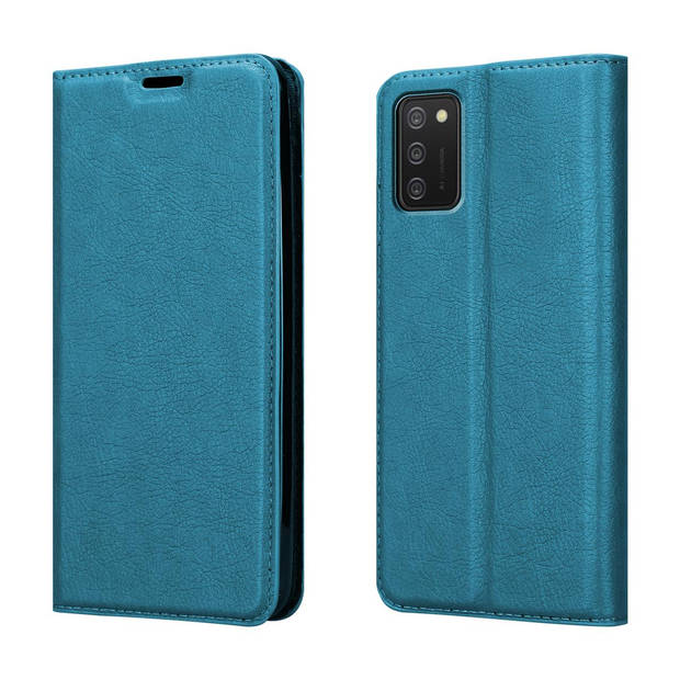 Cadorabo Hoesje geschikt voor Samsung Galaxy A02s in BENZINE TURKOOIS - Beschermhoes Case magnetische sluiting Cover