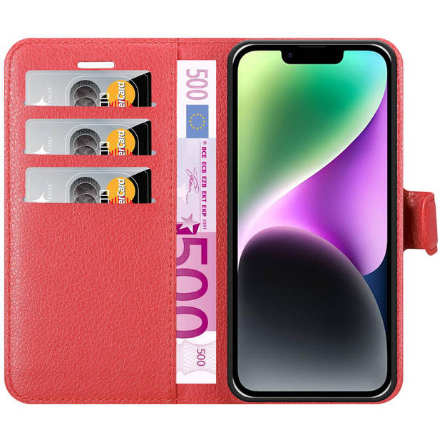 Cadorabo Hoesje geschikt voor Apple iPhone 14 PLUS in KARMIJN ROOD - Beschermhoes Cover magnetische sluiting Case