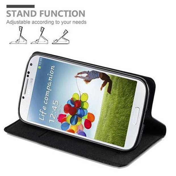 Cadorabo Hoesje geschikt voor Samsung Galaxy S4 in ZWARTE NACHT - Beschermhoes Case magnetische sluiting Cover