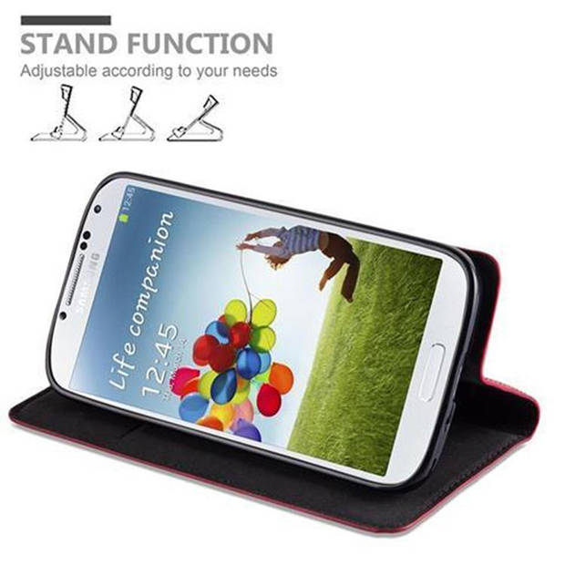 Cadorabo Hoesje geschikt voor Samsung Galaxy S4 in APPEL ROOD - Beschermhoes Case magnetische sluiting Cover