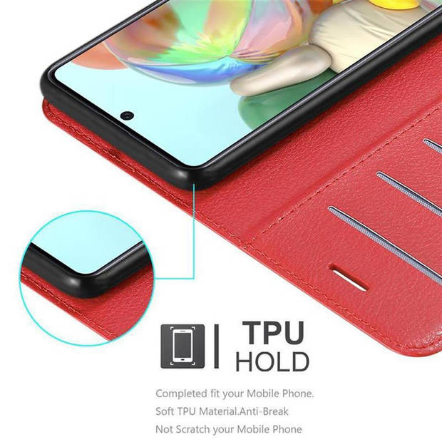 Cadorabo Hoesje geschikt voor Samsung Galaxy A71 5G in KARMIJN ROOD - Beschermhoes Cover magnetische sluiting Case