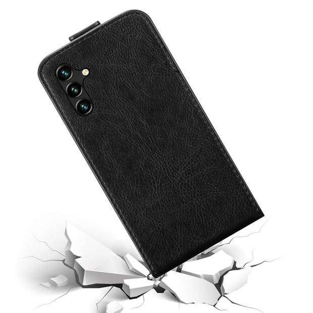 Cadorabo Hoesje geschikt voor Samsung Galaxy A13 5G in ZWARTE NACHT - Beschermhoes Flip Case Cover magnetische sluiting