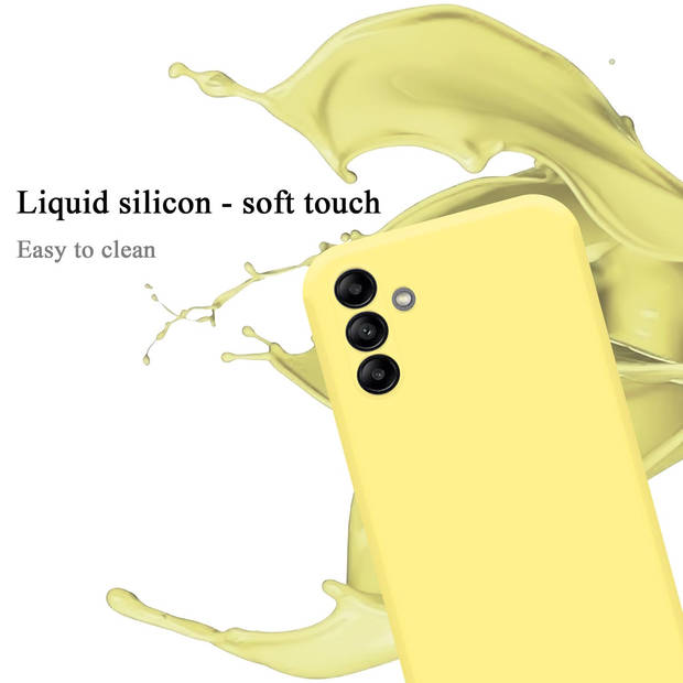 Cadorabo Hoesje geschikt voor Samsung Galaxy A04s Case in LIQUID GEEL - Beschermhoes TPU silicone Cover