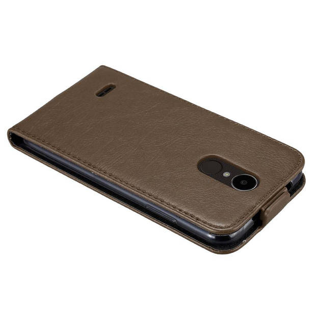 Cadorabo Hoesje geschikt voor LG K4 2017 in KOFFIE BRUIN - Beschermhoes Flip Case Cover magnetische sluiting