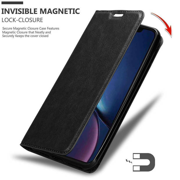 Cadorabo Hoesje geschikt voor Apple iPhone 11 PRO in ZWARTE NACHT - Beschermhoes Case magnetische sluiting Cover