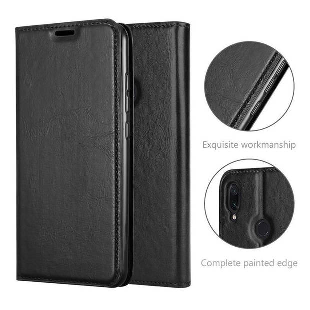 Cadorabo Hoesje geschikt voor Xiaomi RedMi NOTE 7 in ZWARTE NACHT - Beschermhoes Case magnetische sluiting Cover