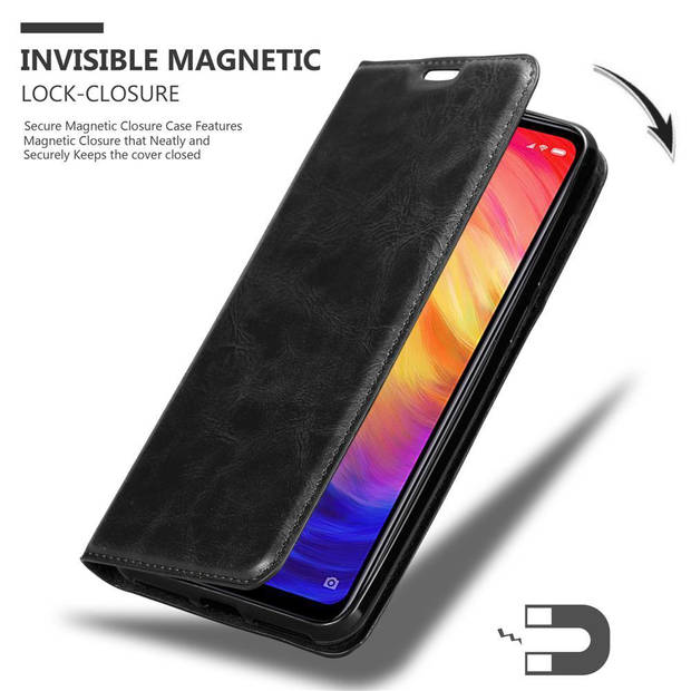 Cadorabo Hoesje geschikt voor Xiaomi RedMi NOTE 7 in ZWARTE NACHT - Beschermhoes Case magnetische sluiting Cover