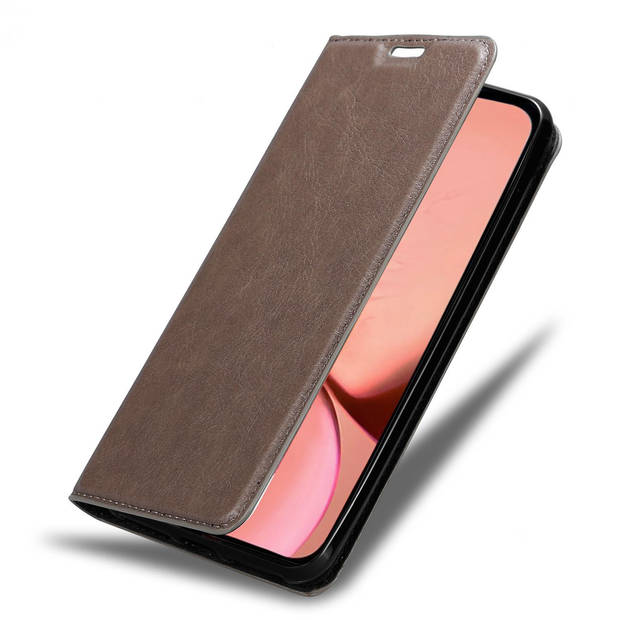 Cadorabo Hoesje geschikt voor Apple iPhone 13 PRO MAX in KOFFIE BRUIN - Beschermhoes Case magnetische sluiting Cover