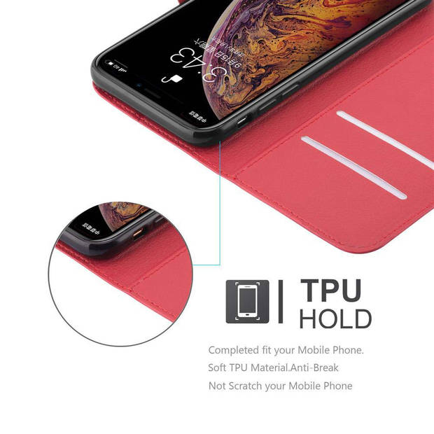 Cadorabo Hoesje geschikt voor Apple iPhone XS MAX in KARMIJN ROOD - Beschermhoes Cover magnetische sluiting Case