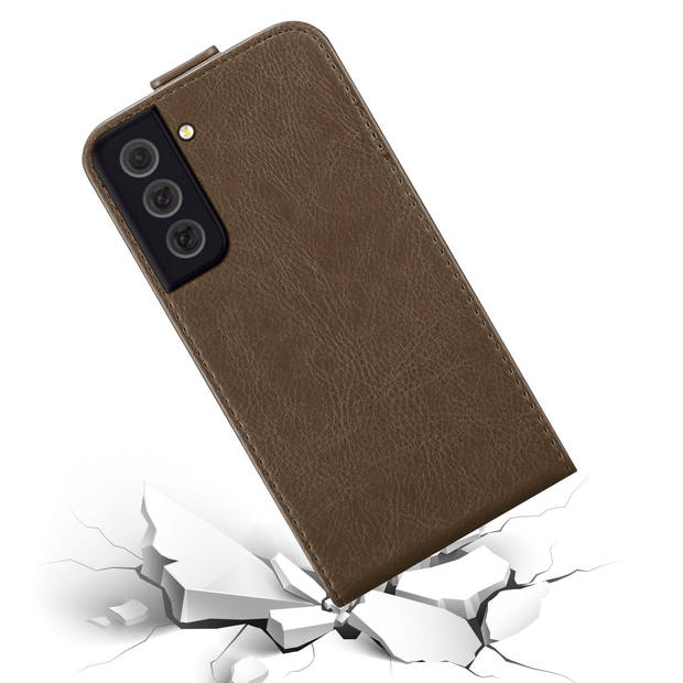 Cadorabo Hoesje geschikt voor Samsung Galaxy S22 in KOFFIE BRUIN - Beschermhoes Flip Case Cover magnetische sluiting