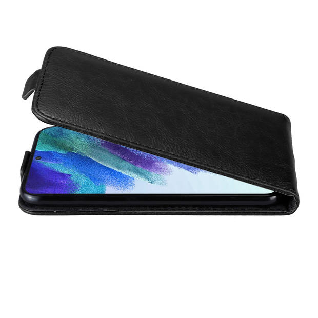 Cadorabo Hoesje geschikt voor Samsung Galaxy S22 in ZWARTE NACHT - Beschermhoes Flip Case Cover magnetische sluiting