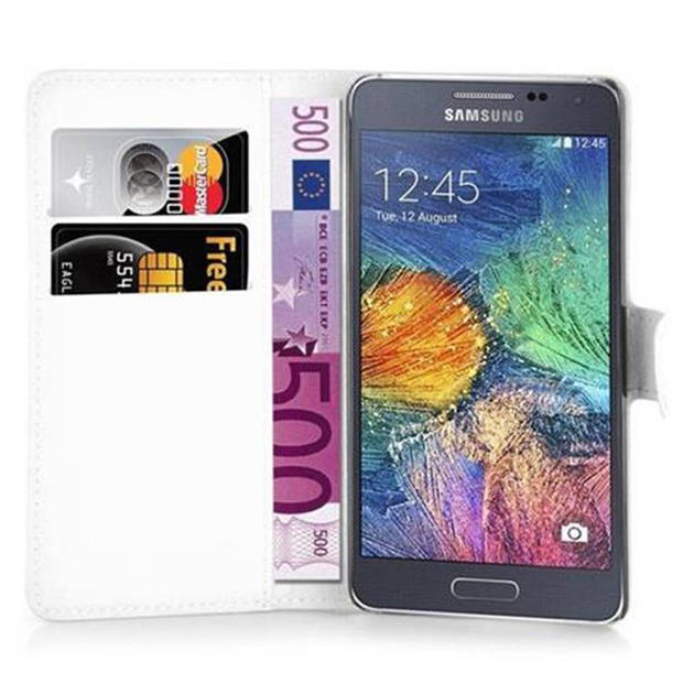 Cadorabo Hoesje geschikt voor Samsung Galaxy A7 2015 in ARCTISCH WIT - Beschermhoes Cover magnetische sluiting Case