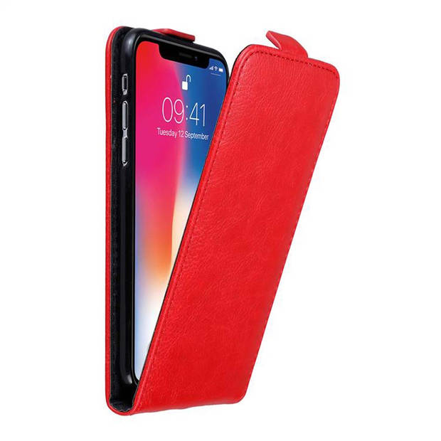 Cadorabo Hoesje geschikt voor Apple iPhone X / XS in APPEL ROOD - Beschermhoes Flip Case Cover magnetische sluiting