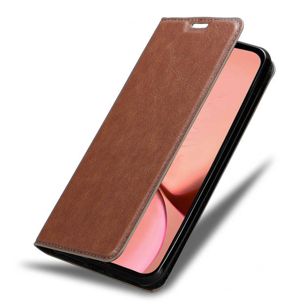 Cadorabo Hoesje geschikt voor Apple iPhone 13 PRO MAX in CAPPUCCINO BRUIN - Beschermhoes Case magnetische sluiting Cover