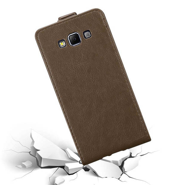 Cadorabo Hoesje geschikt voor Samsung Galaxy A7 2015 in KOFFIE BRUIN - Beschermhoes Flip Case Cover magnetische sluiting