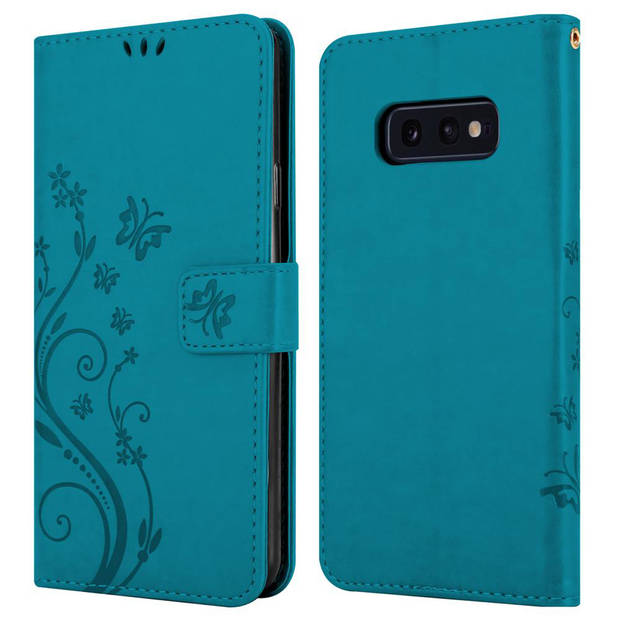 Cadorabo Hoesje geschikt voor Samsung Galaxy S10e in BLOEMEN BLAUW - Beschermhoes Case Cover Bloemen magnetische