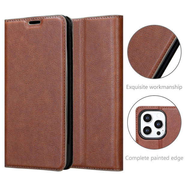 Cadorabo Hoesje geschikt voor Apple iPhone 13 PRO MAX in CAPPUCCINO BRUIN - Beschermhoes Case magnetische sluiting Cover