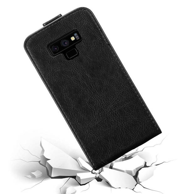 Cadorabo Hoesje geschikt voor Samsung Galaxy NOTE 9 in ZWARTE NACHT - Beschermhoes Flip Case Cover magnetische sluiting